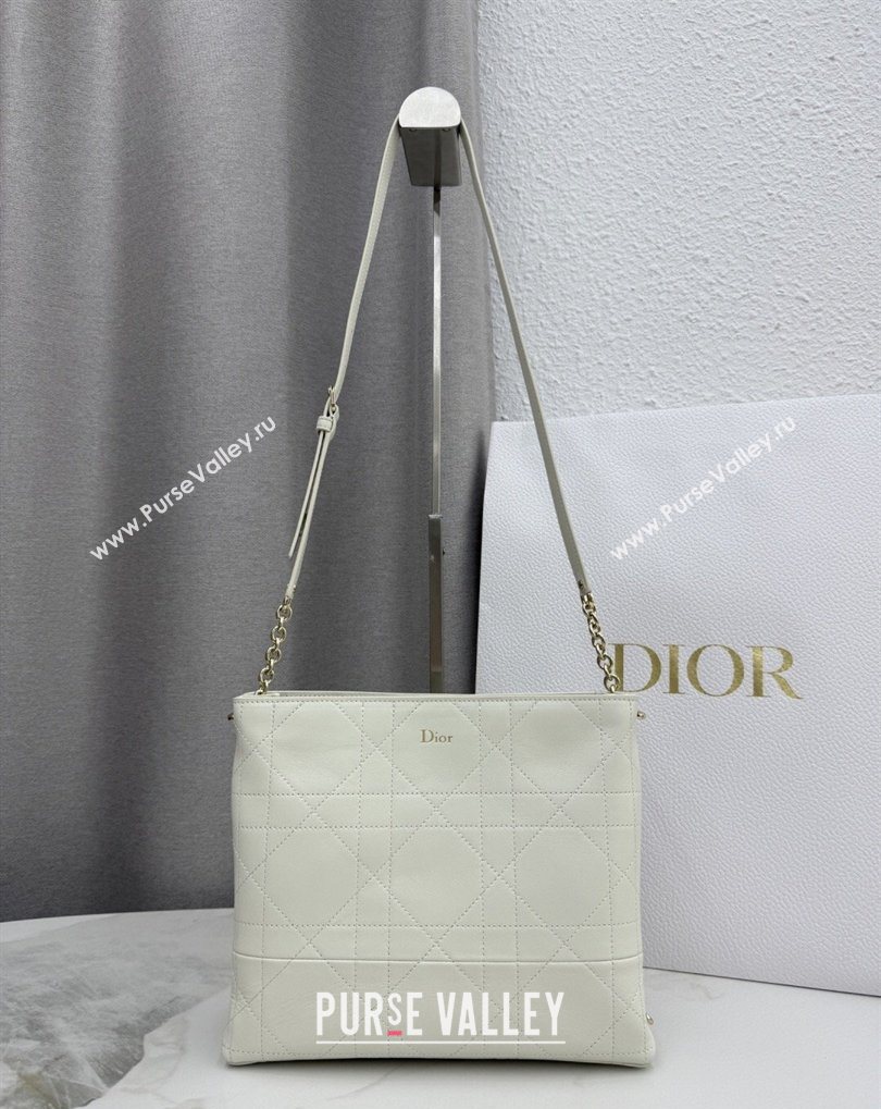 Dior Trianon Bucket Bag with Chain in Flat Macrocannage Lambskin Leather White 2026 M0179 (BF-260409003)