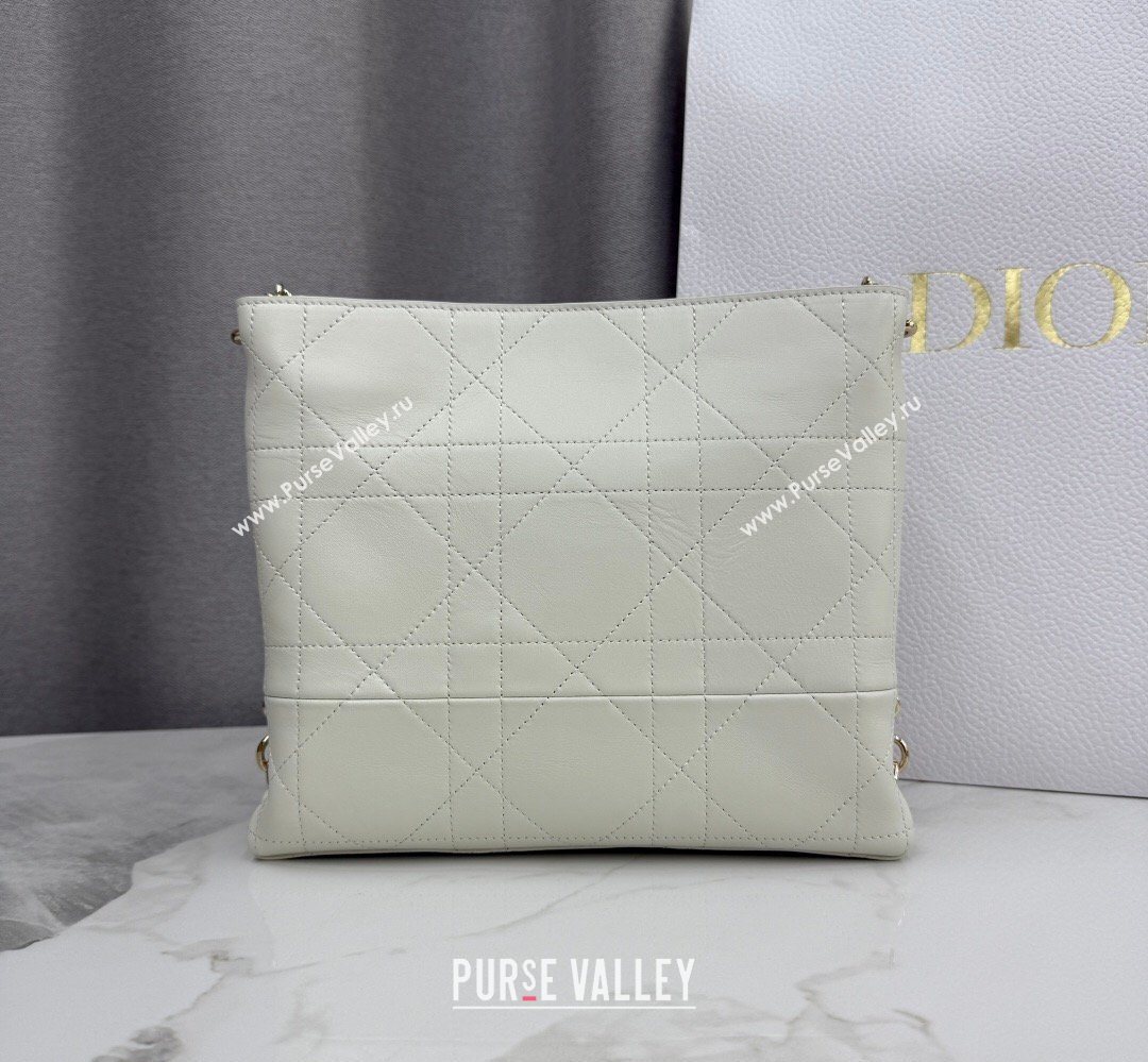 Dior Trianon Bucket Bag with Chain in Flat Macrocannage Lambskin Leather White 2026 M0179 (BF-260409003)