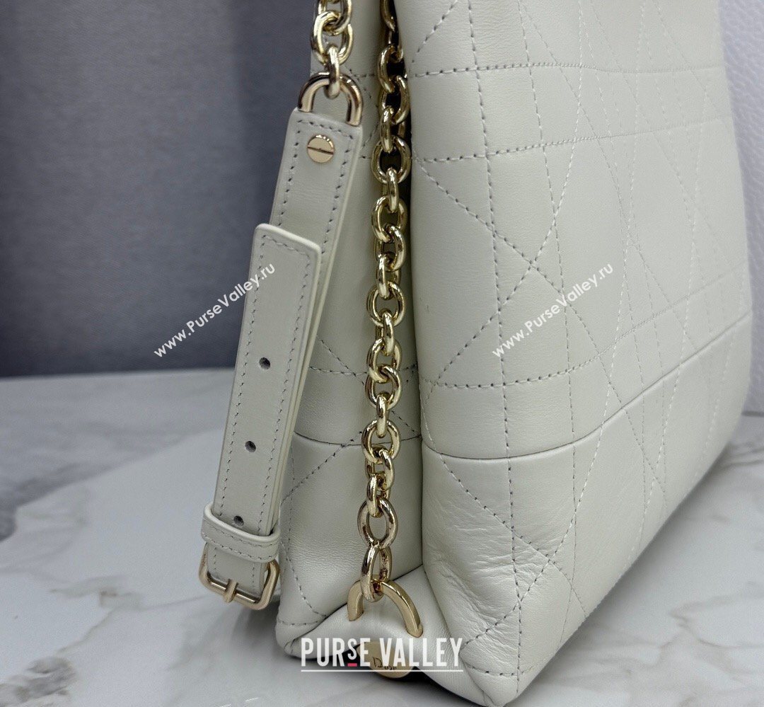 Dior Trianon Bucket Bag with Chain in Flat Macrocannage Lambskin Leather White 2026 M0179 (BF-260409003)