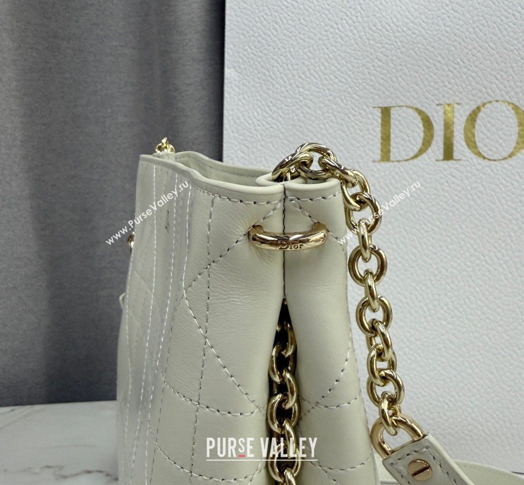 Dior Trianon Bucket Bag with Chain in Flat Macrocannage Lambskin Leather White 2026 M0179 (BF-260409003)