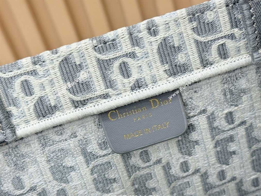 Dior Mens Large Book Tote Bag in Latte White and Grey Dior Oblique Embroidery and White Lace 2026 8833 (BF-260408113)