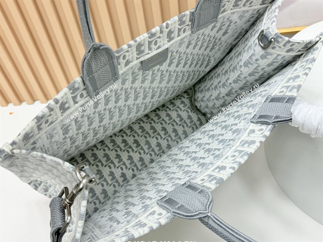 Dior Mens Large Book Tote Bag in Latte White and Grey Dior Oblique Embroidery and White Lace 2026 8833 (BF-260408113)