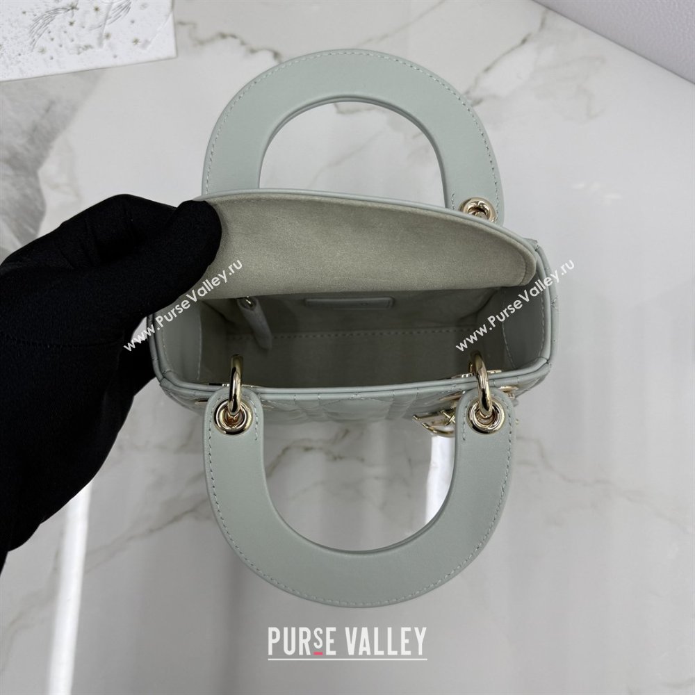 Dior Classic Mini Lady Dior Bag in Cannage Lambskin Light Green 2026 M0505 0409 (BF-260409032)
