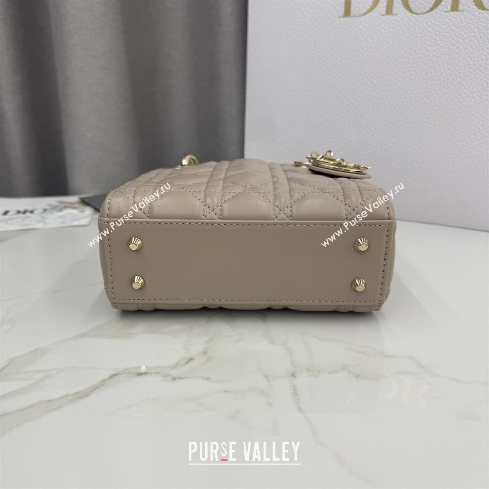 Dior Classic Mini Lady Dior Bag in Cannage Lambskin Blush Beige 2026 M0505 0409 (BF-260409039)