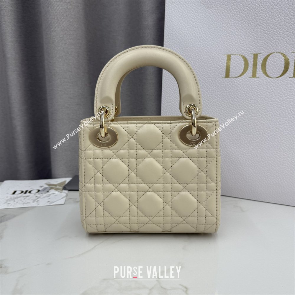 Dior Classic Mini Lady Dior Bag in Cannage Lambskin Pale Yellow 2026 M0505 0409 (BF-260409016)