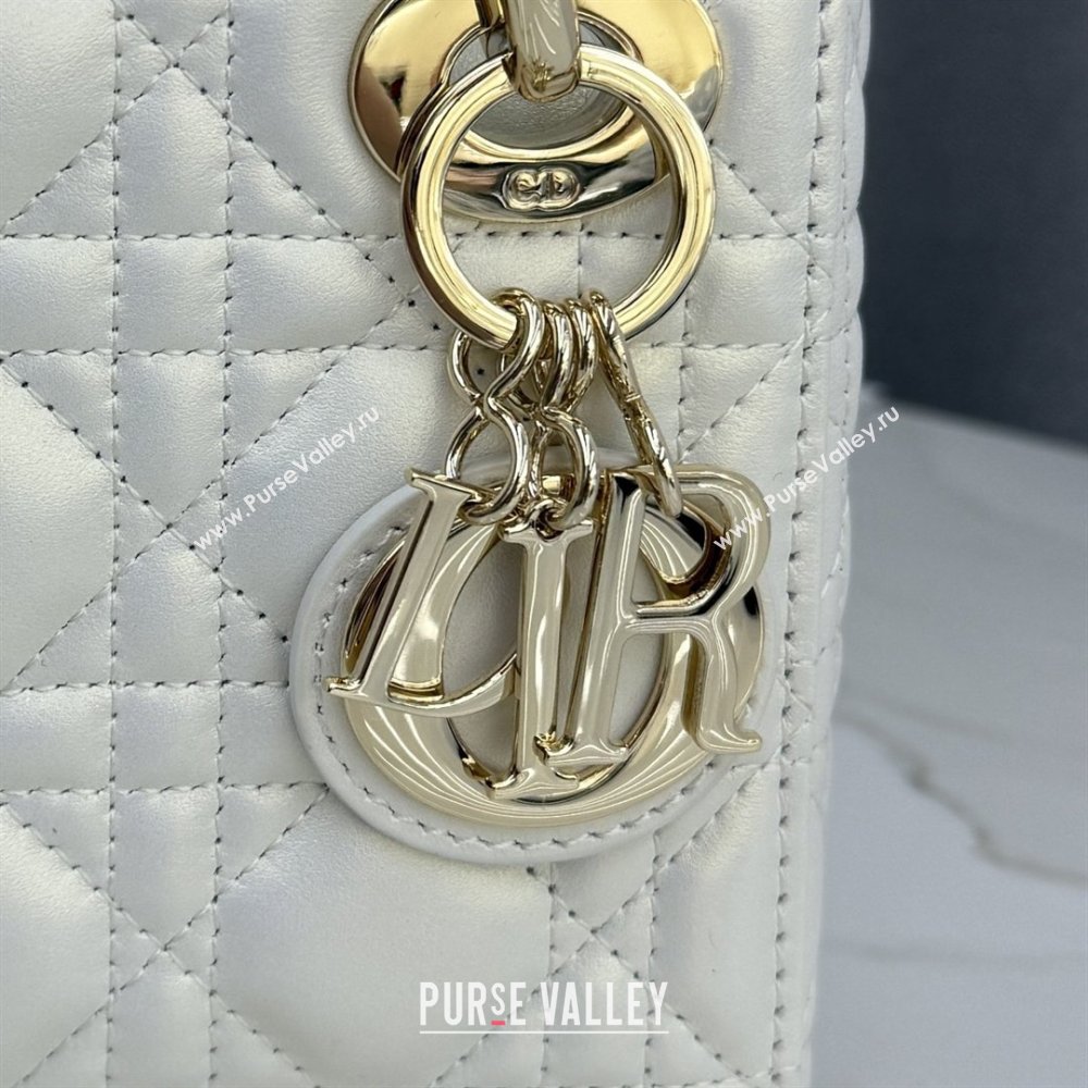 Dior Classic Mini Lady Dior Bag in Cannage Lambskin Iridescent White 2026 M0505 0409 (BF-260409045)