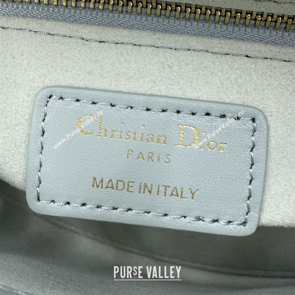 Dior Classic Mini Lady Dior Bag in Cannage Lambskin Lily Green 2026 M0505 0409 (BF-260409048)