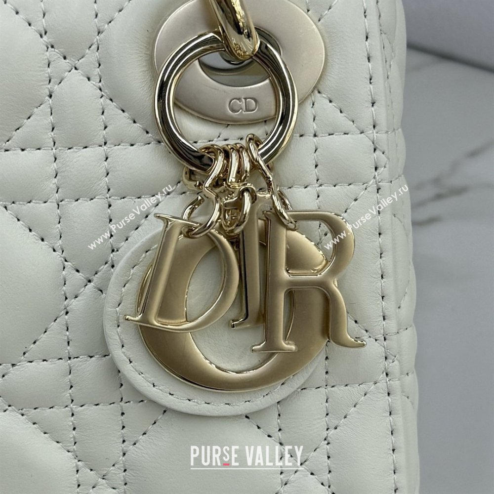 Dior Classic Mini Lady Dior Bag in Cannage Lambskin White/Gold 2026 M0505 0409 (BF-260409056)