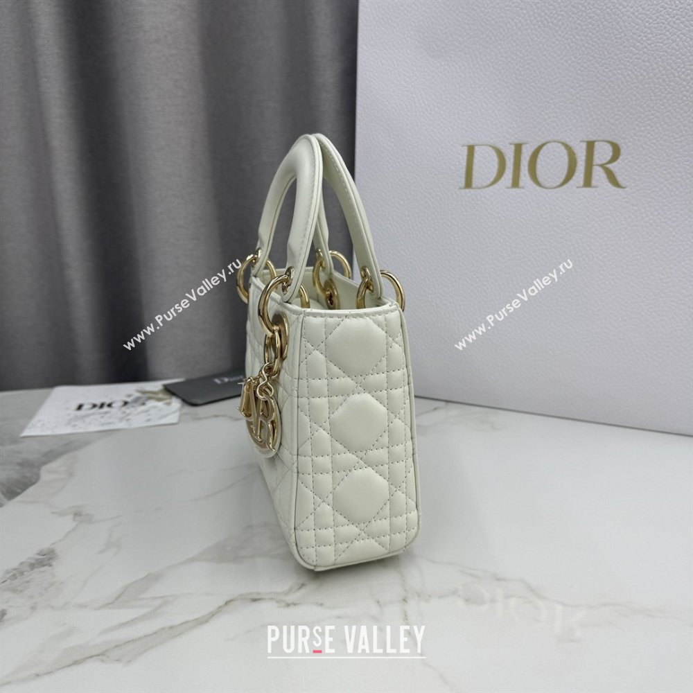 Dior Classic Mini Lady Dior Bag in Cannage Lambskin White/Gold 2026 M0505 0409 (BF-260409056)
