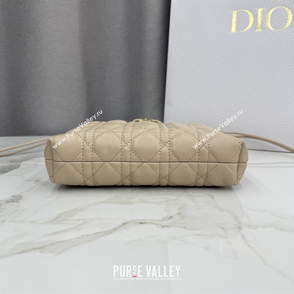 Dior Adiorable Mini Bucket Bag in Cannage Lambskin Beige 2026 S2611 (BF-260409065)
