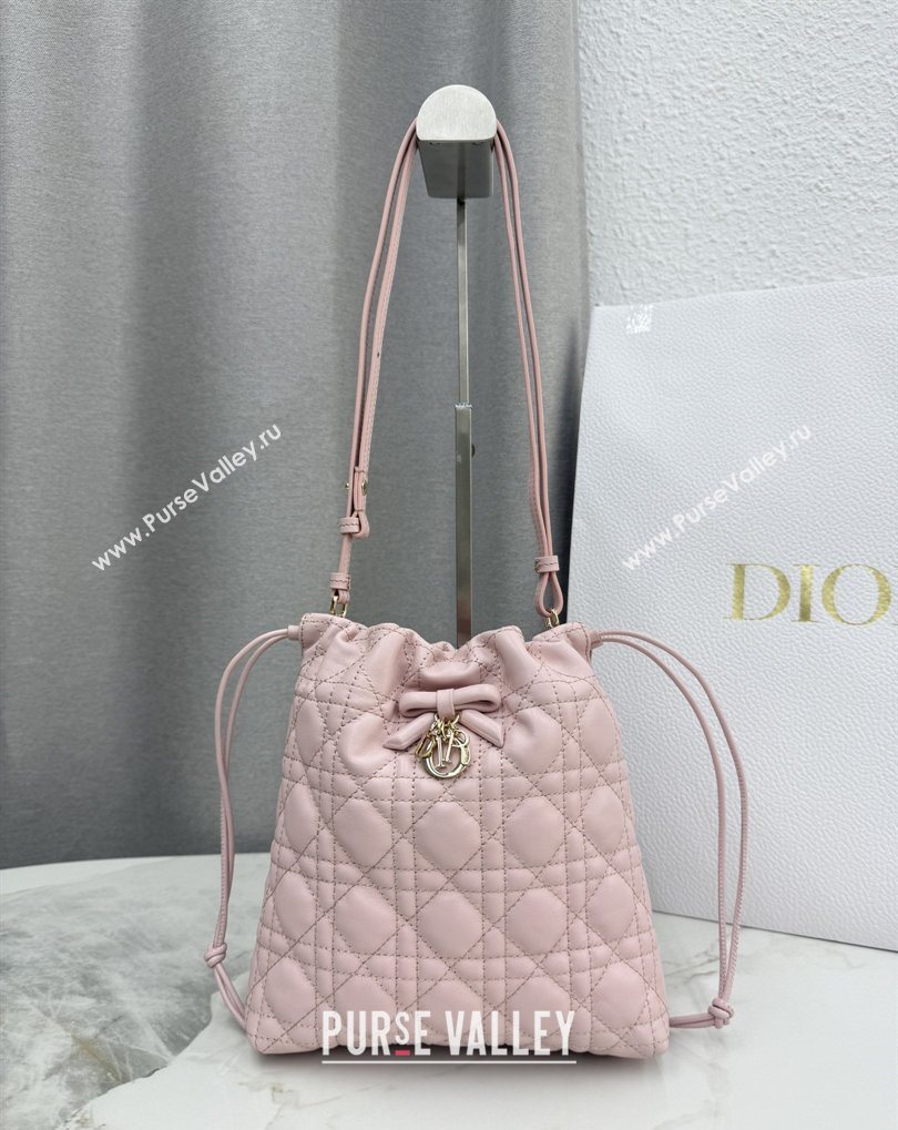Dior Adiorable Mini Bucket Bag in Cannage Lambskin Soupir Pink 2026 S2611 (BF-260409067)