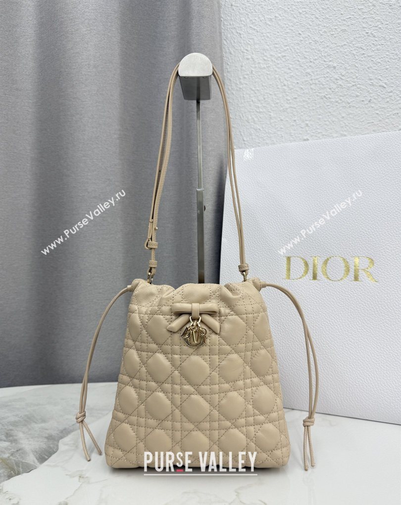 Dior Adiorable Mini Bucket Bag in Cannage Lambskin Beige 2026 S2611 (BF-260409065)