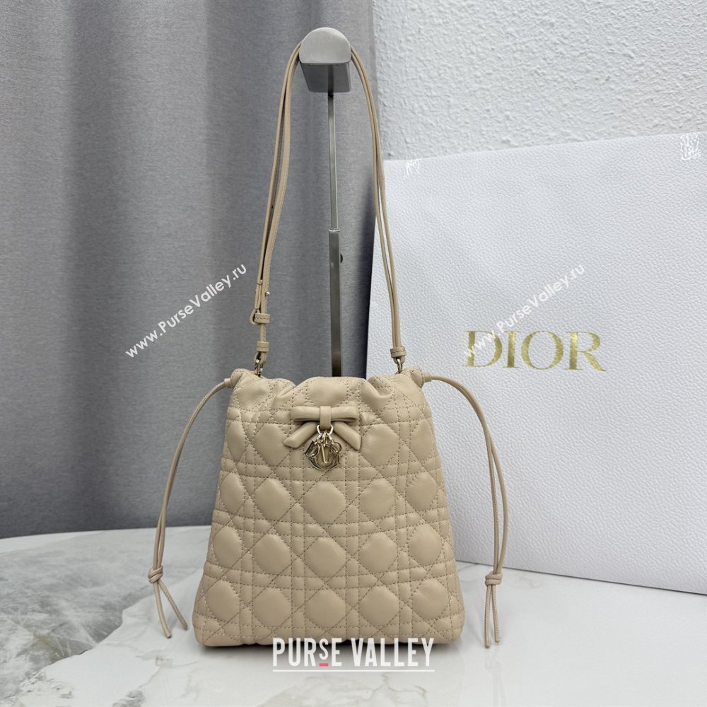 Dior Adiorable Mini Bucket Bag in Cannage Lambskin Beige 2026 S2611 (BF-260409065)