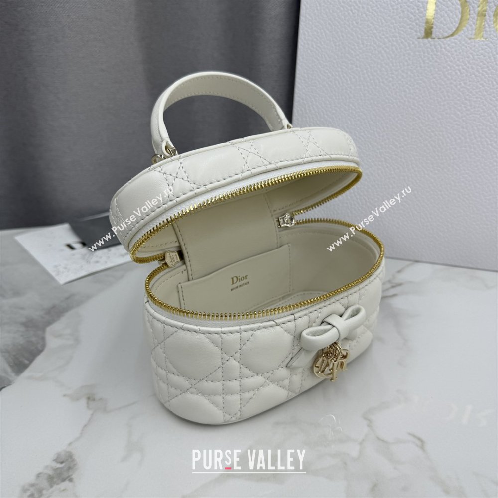 Dior Mini Vanity Bag in Cannage Lambskin White 2026 S2603 (BF-260409073)