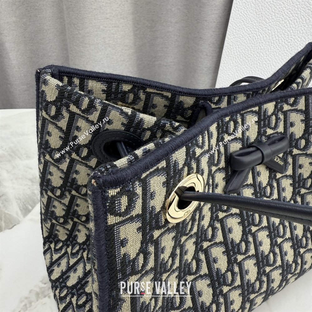 Dior Small Dior Promenade Shopping Bag with Bow in Blue Dior Oblique Jacquard 2026 M1410 (BF-260409077)