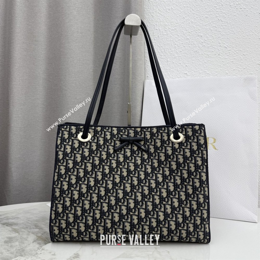 Dior Medium Dior Promenade Shopping Bag with Bow in Blue Dior Oblique Jacquard 2026 M1410 (BF-260409076)