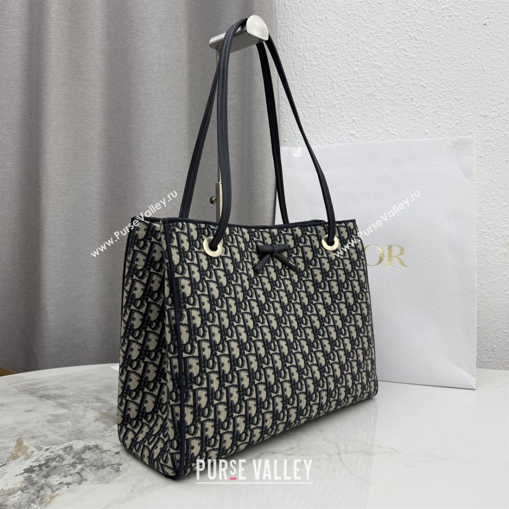 Dior Medium Dior Promenade Shopping Bag with Bow in Blue Dior Oblique Jacquard 2026 M1410 (BF-260409076)