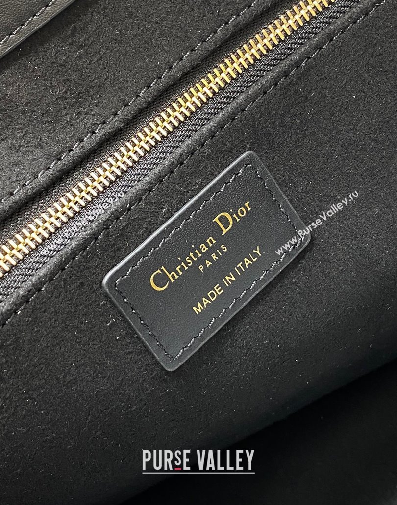 Dior Medium Book Tote Bag in Macrocannage Calfskin Black 2024 (XXG-240523017)