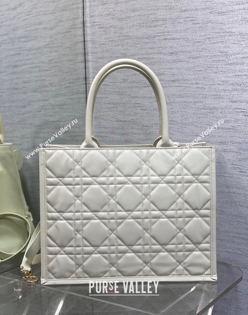 Dior Medium Book Tote Bag in Macrocannage Calfskin White 2024 (XXG-240523015)