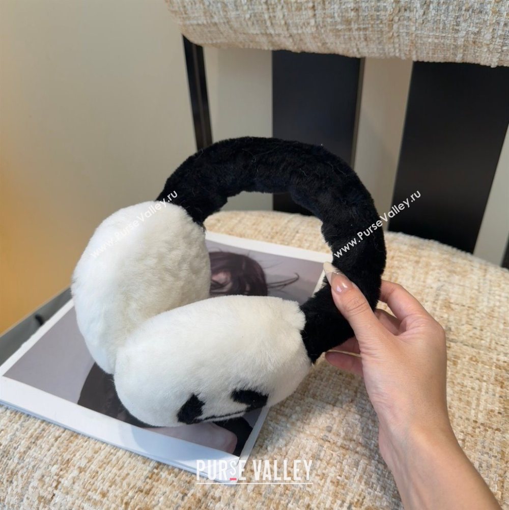 Chanel Earmuff White/Black 2026 CH010502 (XMN-260105014)