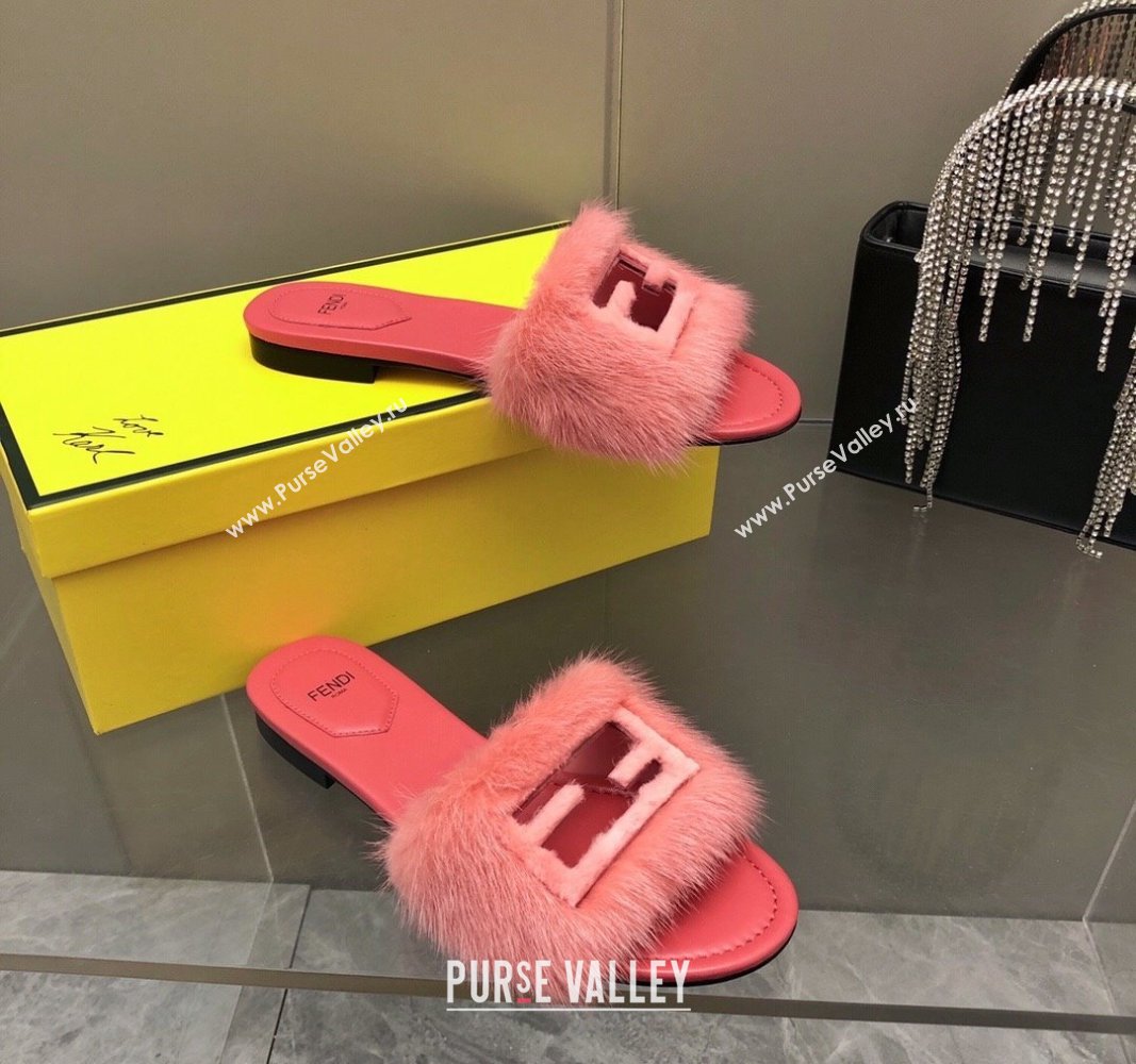 Fendi Baguette Flat Slides Sandal in Mink Fur Pink2 2024 0930 (MD-240930116)