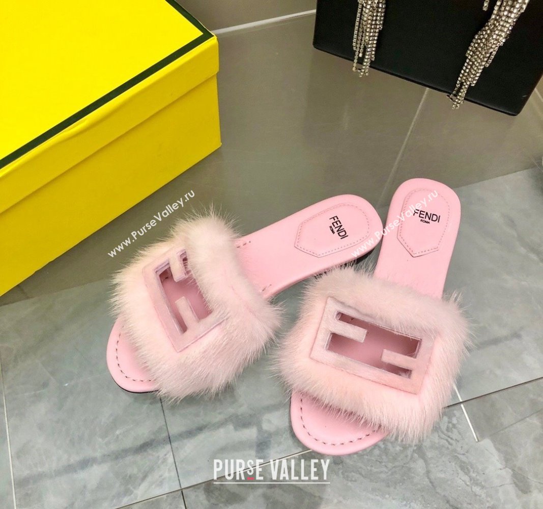 Fendi Baguette Flat Slides Sandal in Mink Fur Light Pink 2024 0930 (MD-240930122)