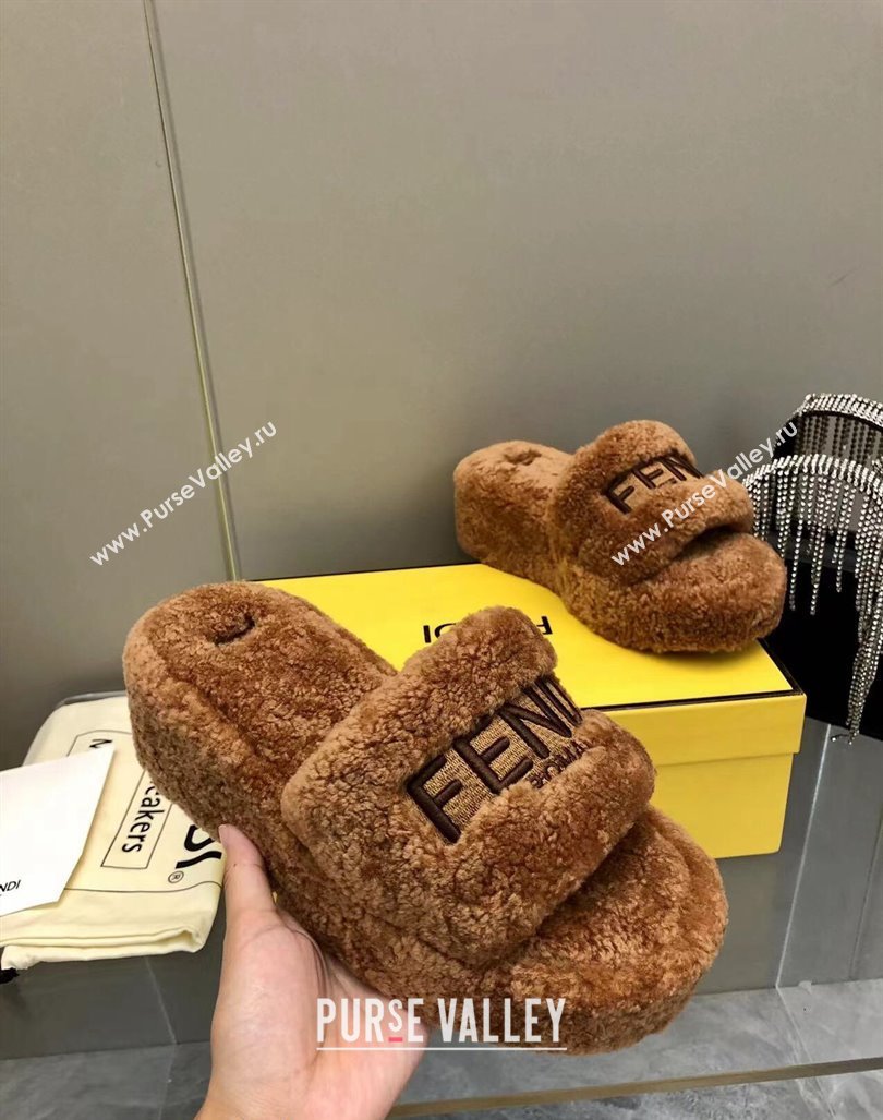 Fendi Sunshine Wedge Slides Sandal 6cm in Shearling Brown 2024 0930 (MD-240930126)