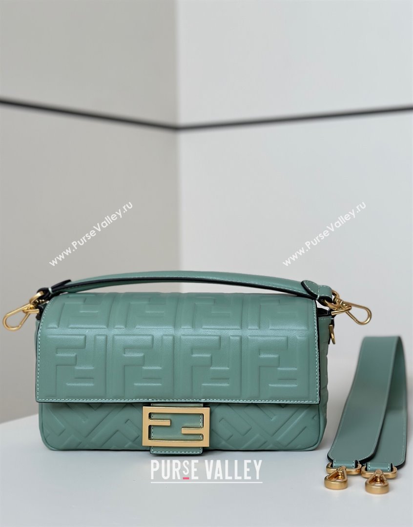 Fendi Baguette Medium Nappa Leather Bag Green 0135M 20250628 (CL-250628013)