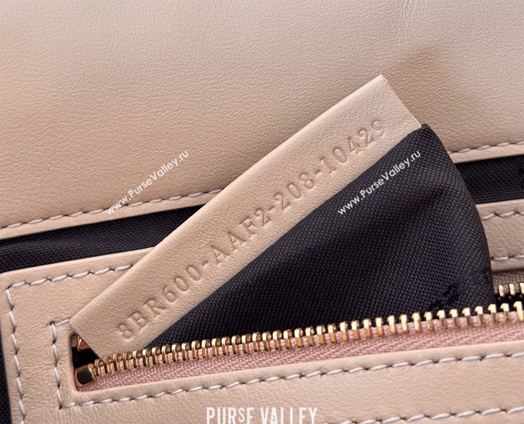Fendi Baguette Medium Nappa Leather Bag 0135M Nude Pink 2025 0807 (CL-250807008)