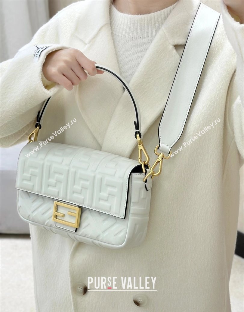 Fendi Baguette Medium Nappa Leather Bag 0135M White 2025 0807 (CL-250807011)