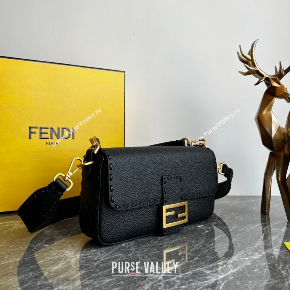 Fendi Baguette Medium Bag in Grained Leather with oversize topstitching Black 2023 (AF-231021068)