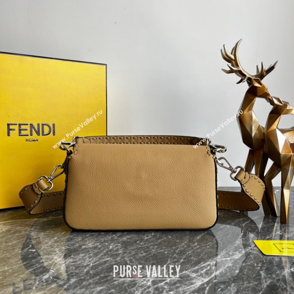 Fendi Baguette Medium Bag in Grained Leather with oversize topstitching Apricot 2023 (AF-231021069)