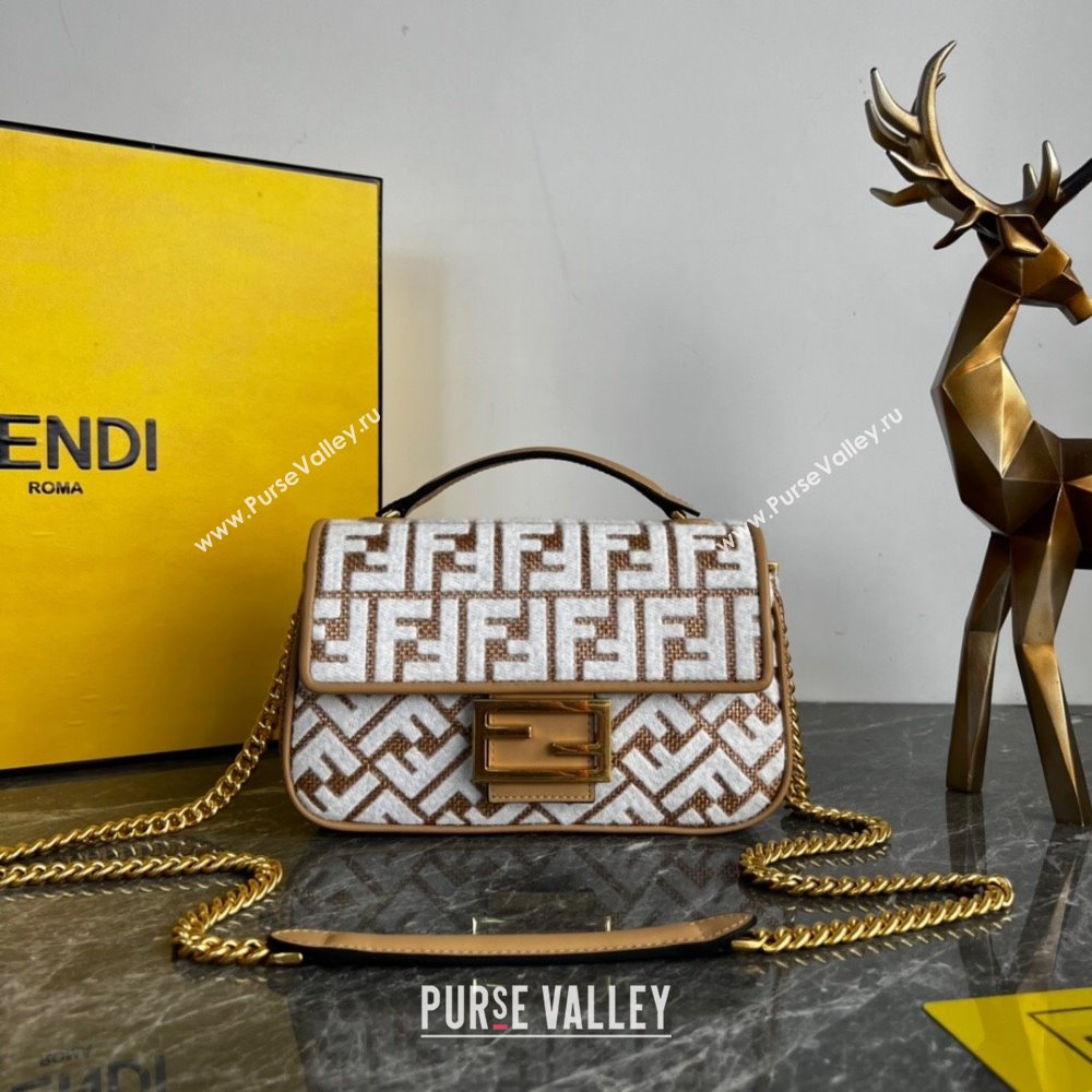 Fendi Baguette Chain Midi Bag in Raffia Straw with white tapestry fabric FF motif 2023 (AF-231115044)