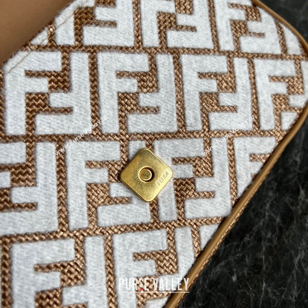 Fendi Baguette Chain Midi Bag in Raffia Straw with white tapestry fabric FF motif 2023 (AF-231115044)