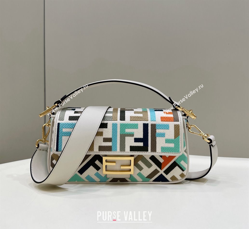 Fendi Baguette Medium Bag in Green Multicolor canvas with FF embroidery 2024 0159BM (CL-240219107)