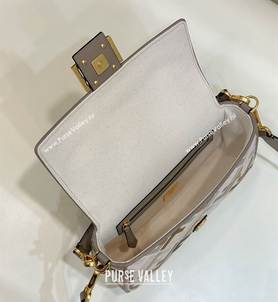 Fendi Baguette Medium Bag in Grey Multicolor canvas with FF embroidery 2024 0159BM (CL-240219108)