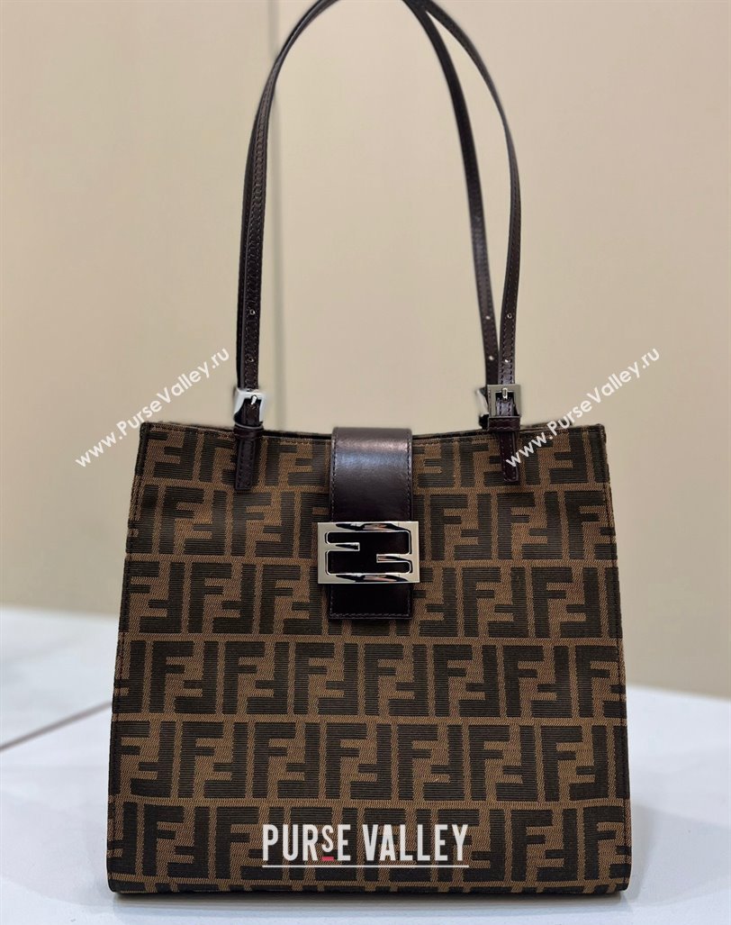 Fendi Baguette Small Tote Bag in Brown FF Fabric 2024 8316F (CL-240312076)