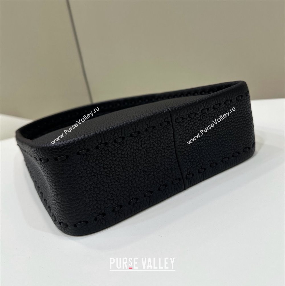 Fendi Mini Fendessence Hobo bag in Grained Calfskin with Topstitches Black 2024 80165 (CL-240416003)