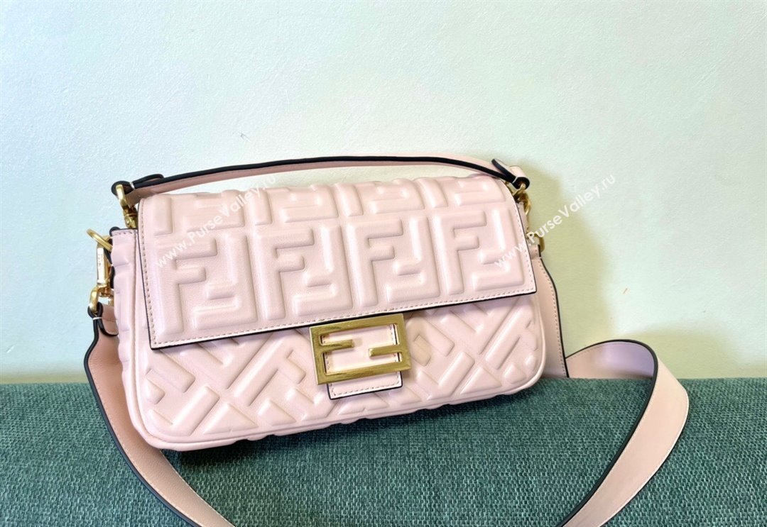 Fendi Baguette Medium Nappa Leather Bag Light Pink 2024 0135 (AF-240523093)