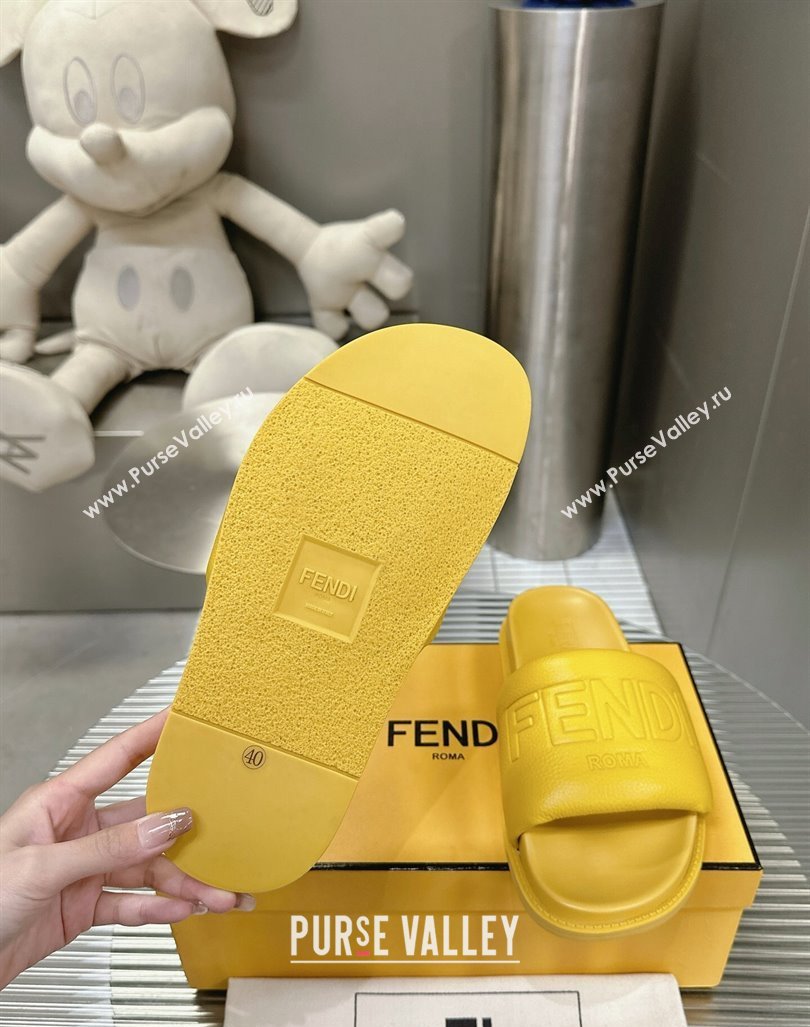 Fendi Roma Calfskin Flat Slide Sandals Yellow 2024 0604 (MD-240604155)