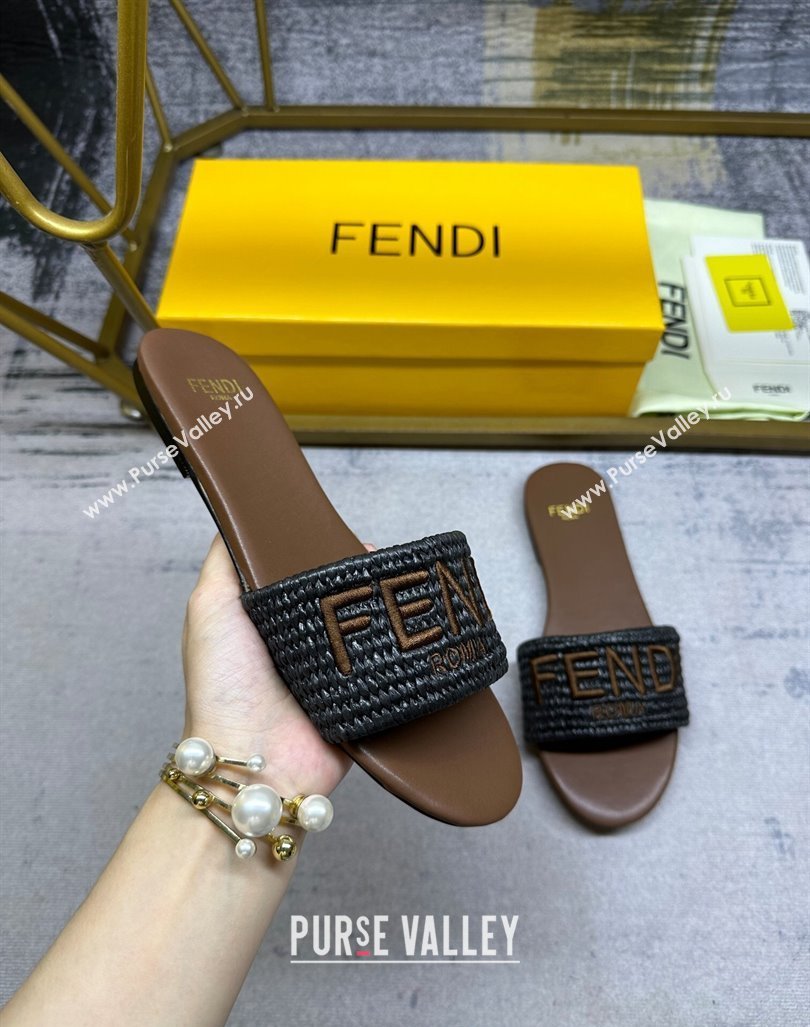 Fendi Signature Flat Slide Sandals in PP Straw Black 2024 0604 (MD-240604178)