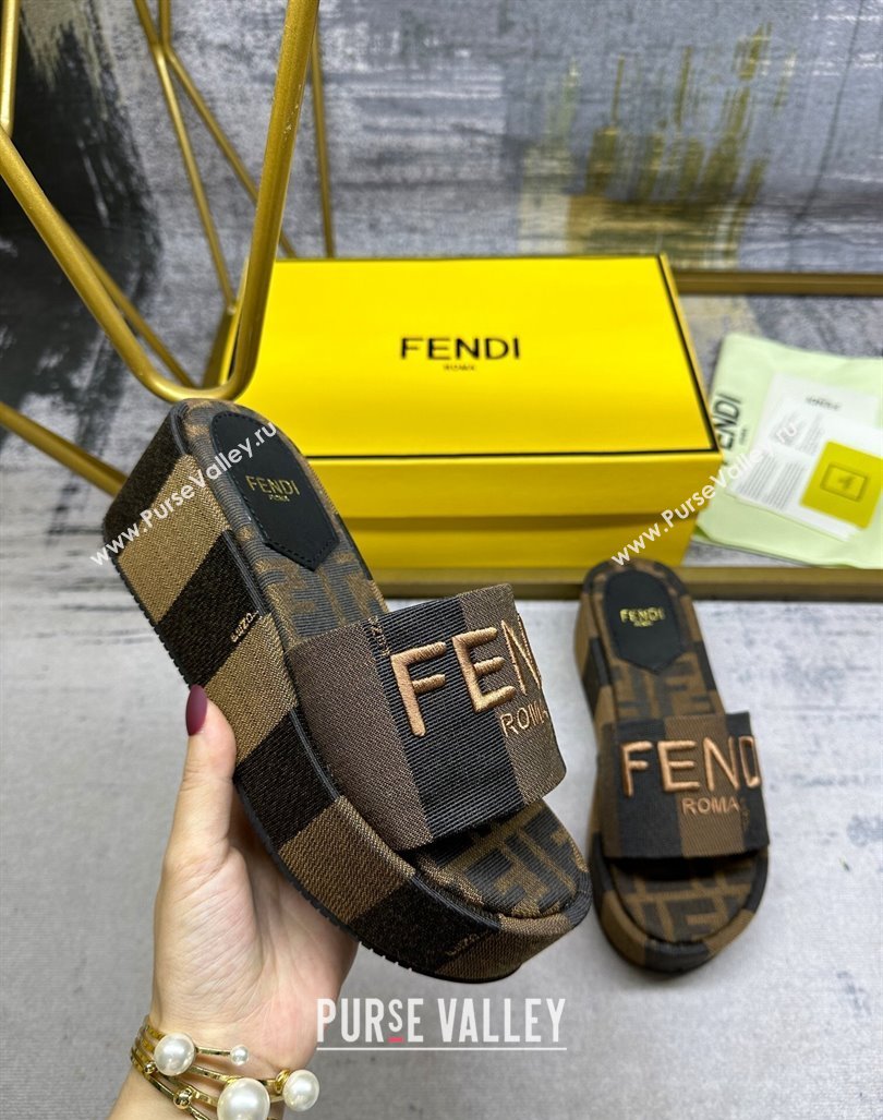 Fendi Sunshine Wedge Slide Sandals in Printed Canvas Black/Brown 2024 0604 (MD-240604197)