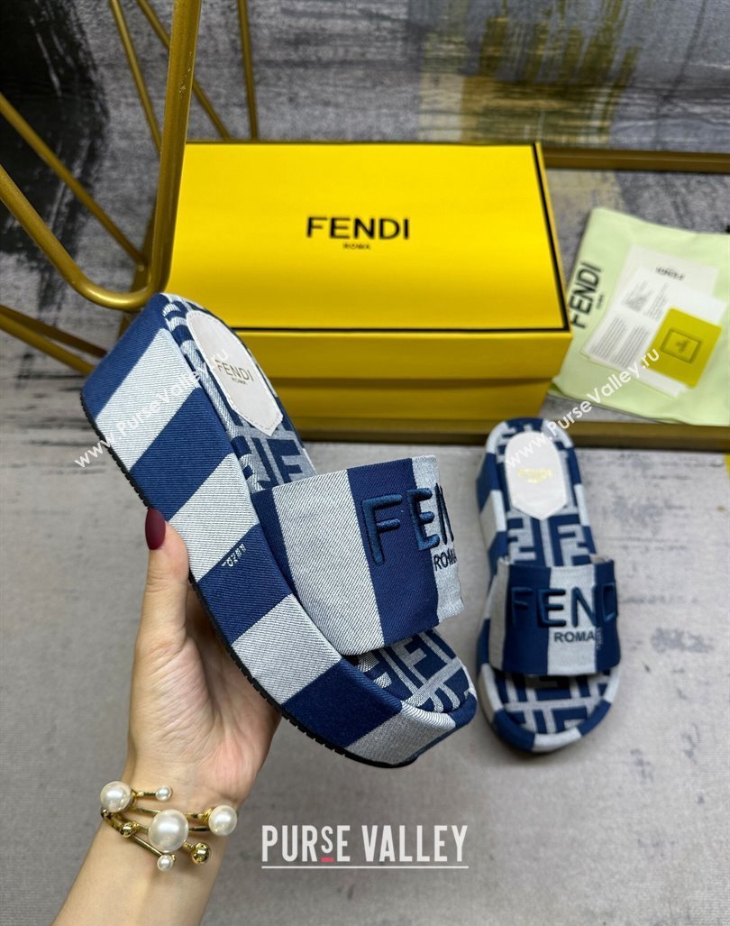 Fendi Sunshine Wedge Slide Sandals in Printed Canvas Grey/Navy Blue 2024 0604 (MD-240604198)