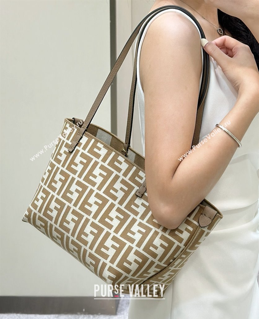 Fendi Small Roll Reversible shopper Tote Bag in Pequin striped and Beige FF fabric 2024 8661S (CL-240715110)