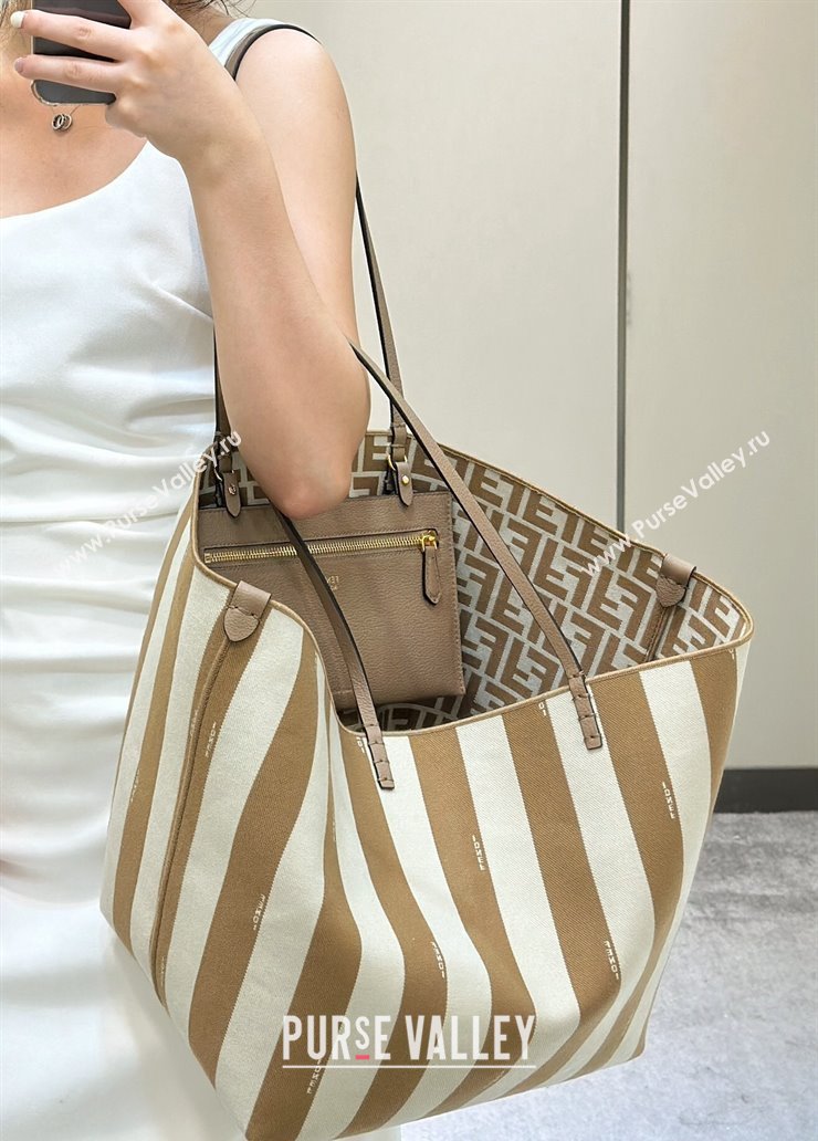 Fendi Large Roll Reversible shopper Tote Bag in Pequin striped and Beige FF fabric 2024 8661L (CL-240715111)