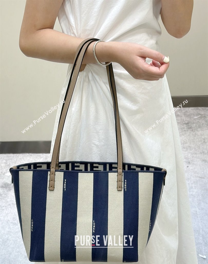 Fendi Small Roll Reversible shopper Tote Bag in Pequin striped and midnight blue FF fabric 2024 8661S (CL-240715108)