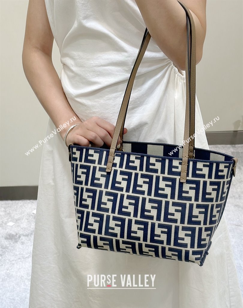 Fendi Small Roll Reversible shopper Tote Bag in Pequin striped and midnight blue FF fabric 2024 8661S (CL-240715108)