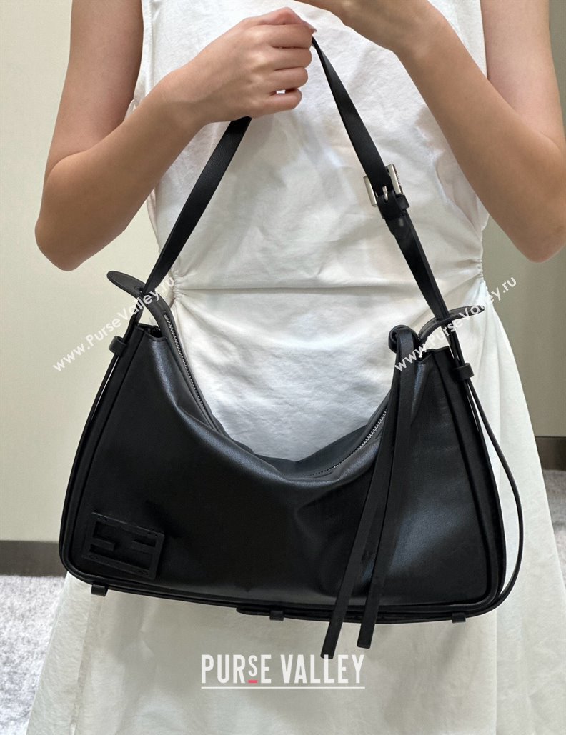 Fendi Simply Medium Hobo bag in Black leather 2024 8662L (CL-240806016)