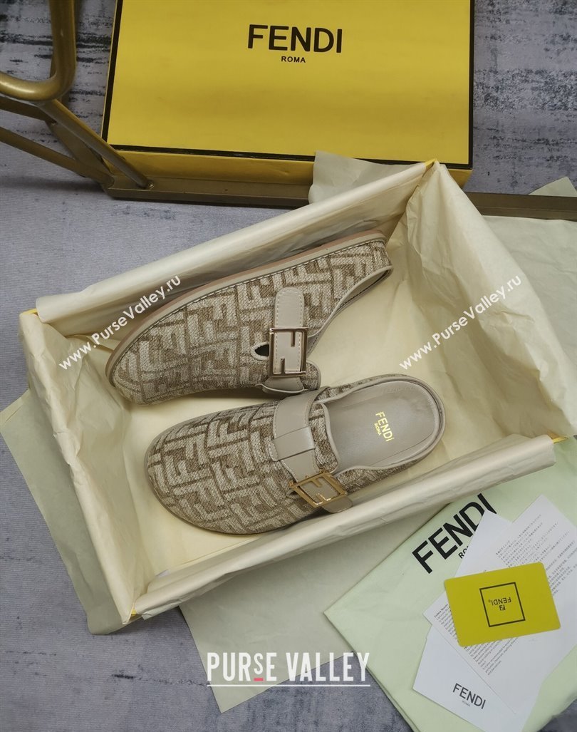 Fendi Feel Flat Mules in FF chenille fabric with Baguette Strap Dove Grey 2024 0813 (MD-240813136)