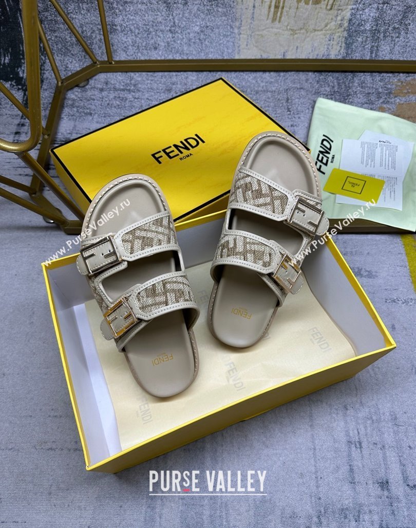 Fendi Feel Flat Slides Sandal in FF chenille Fabric with Baguette Strap Dove Grey 2024 0813 (MD-240813137)